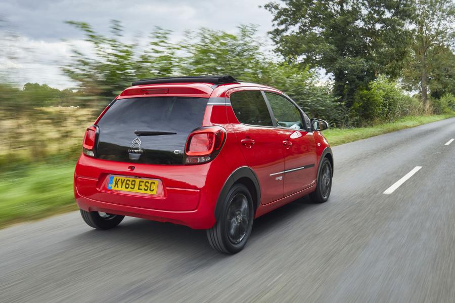  Citroen C1 Urban Ride 2018 года  (UK) (фото 2 из 13)